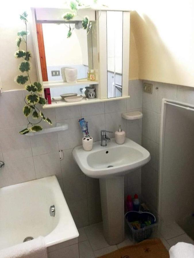 L 'Alcova Holidays Home Centro Storico سيغلي ميسابيكا المظهر الخارجي الصورة