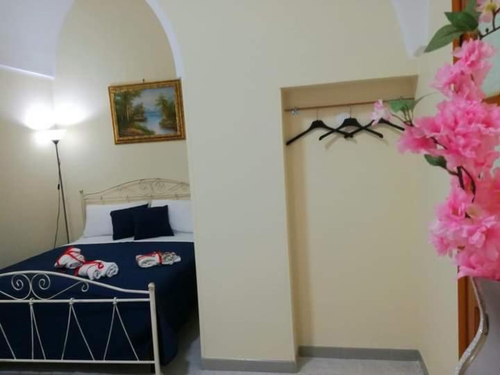 L 'Alcova Holidays Home Centro Storico سيغلي ميسابيكا المظهر الخارجي الصورة