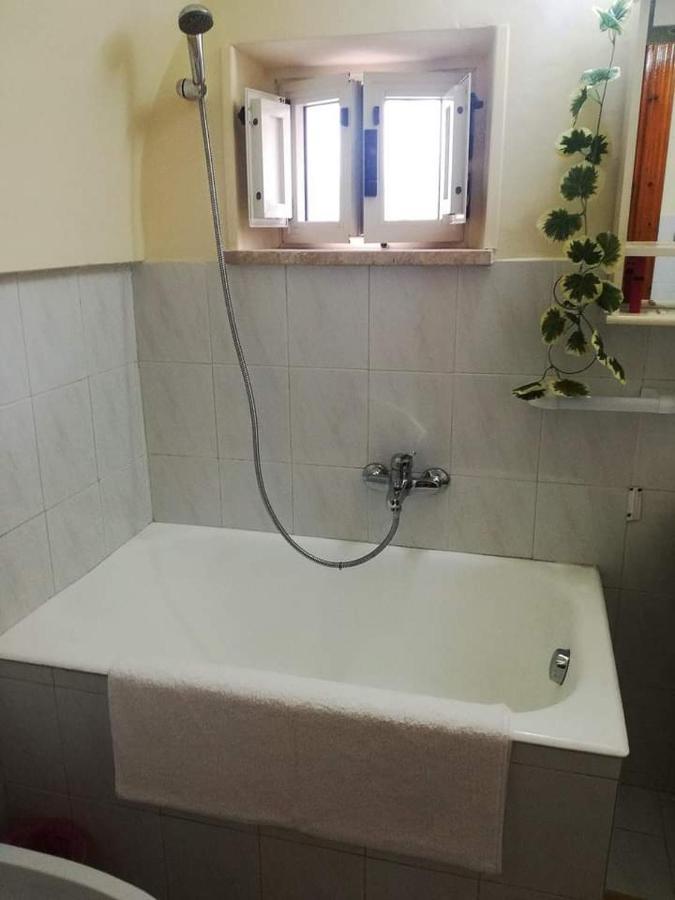 L 'Alcova Holidays Home Centro Storico سيغلي ميسابيكا المظهر الخارجي الصورة